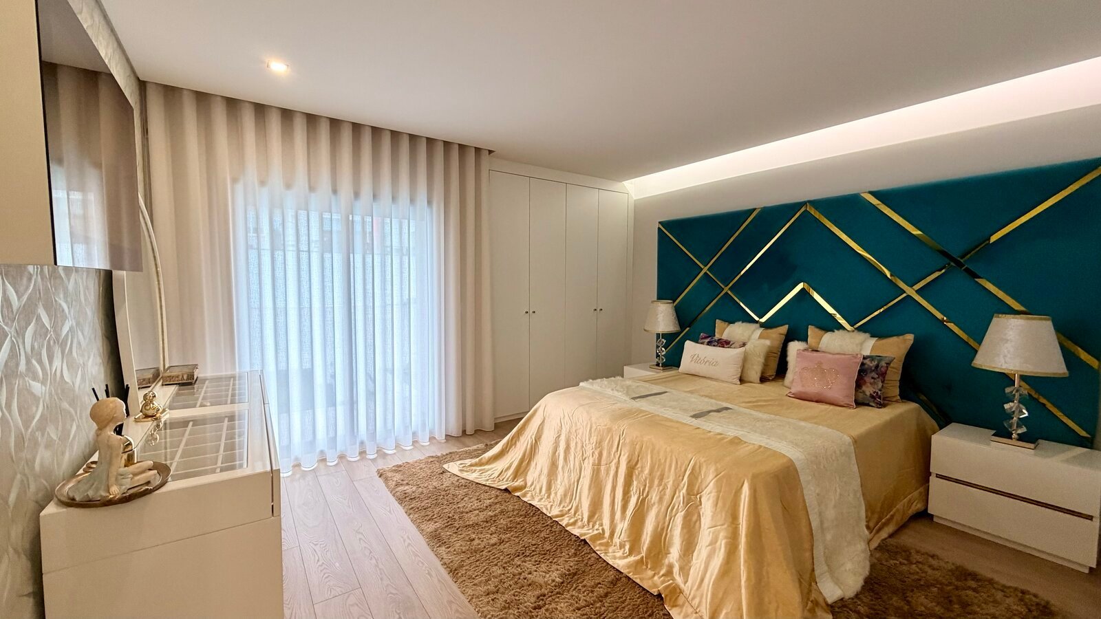 Moradia Salgueiros – quarto-7.jpg
